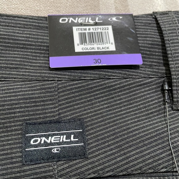 NWT O’Neill hybrid shorts in dark grey. Men 30. Classic skater and street style! - Picture 5 of 10